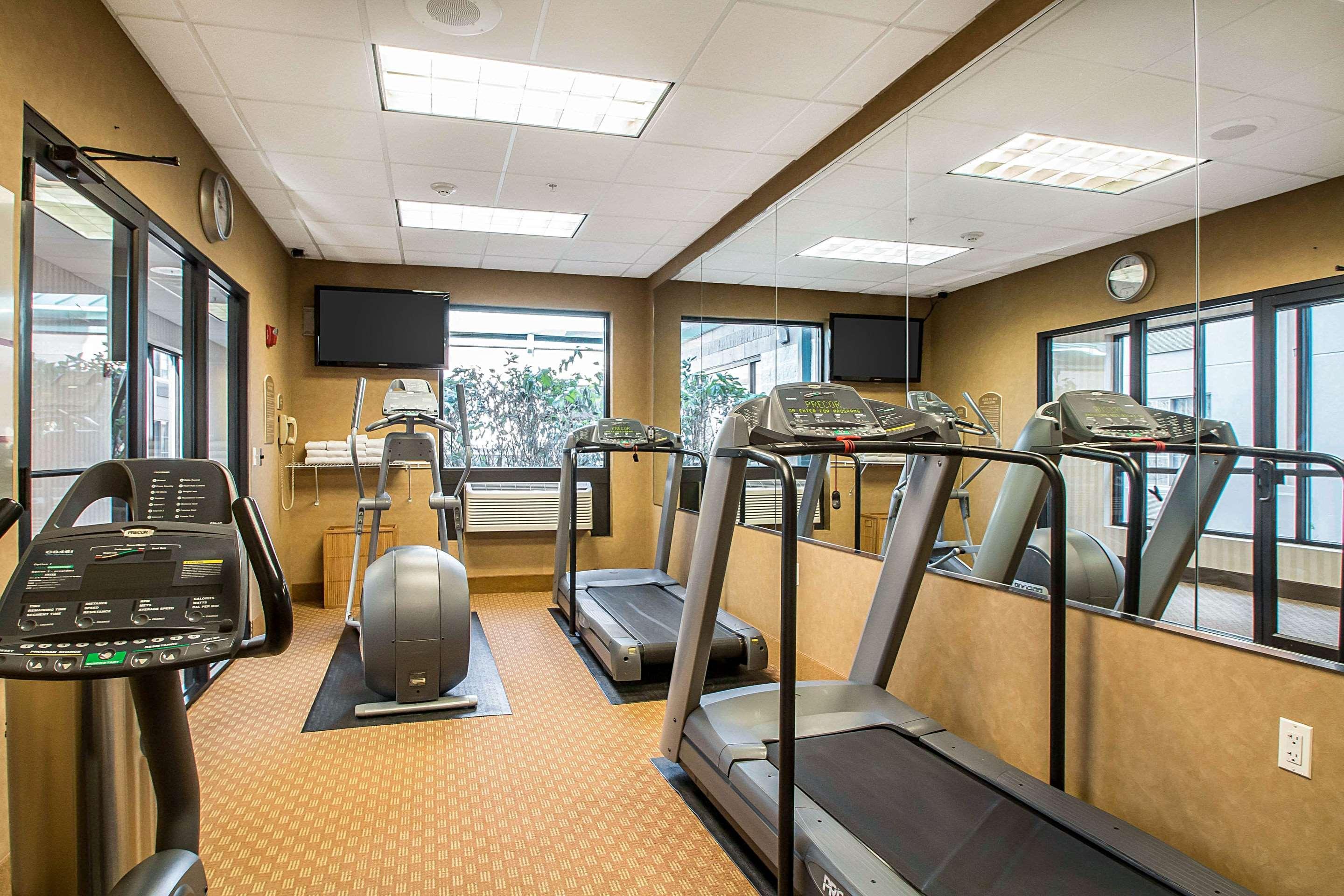 Clarion Inn Elmhurst - Oak Brook Near I-88, I-290, I-294 Extérieur photo