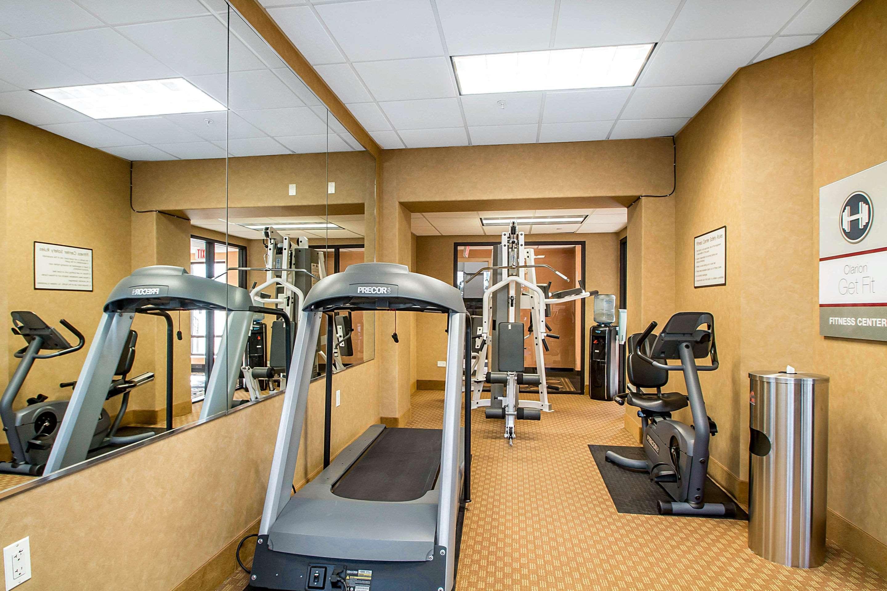 Clarion Inn Elmhurst - Oak Brook Near I-88, I-290, I-294 Extérieur photo