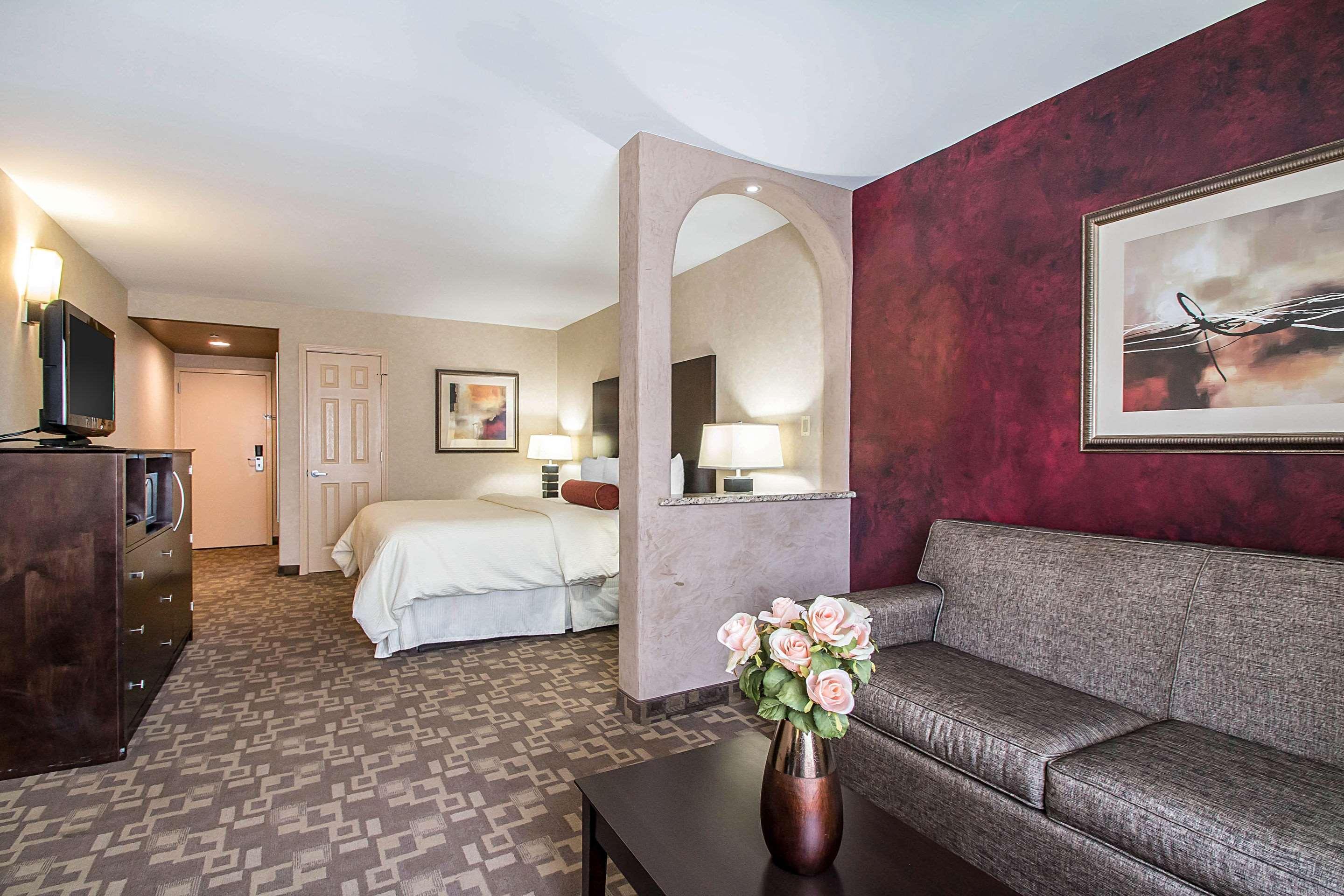 Clarion Inn Elmhurst - Oak Brook Near I-88, I-290, I-294 Extérieur photo