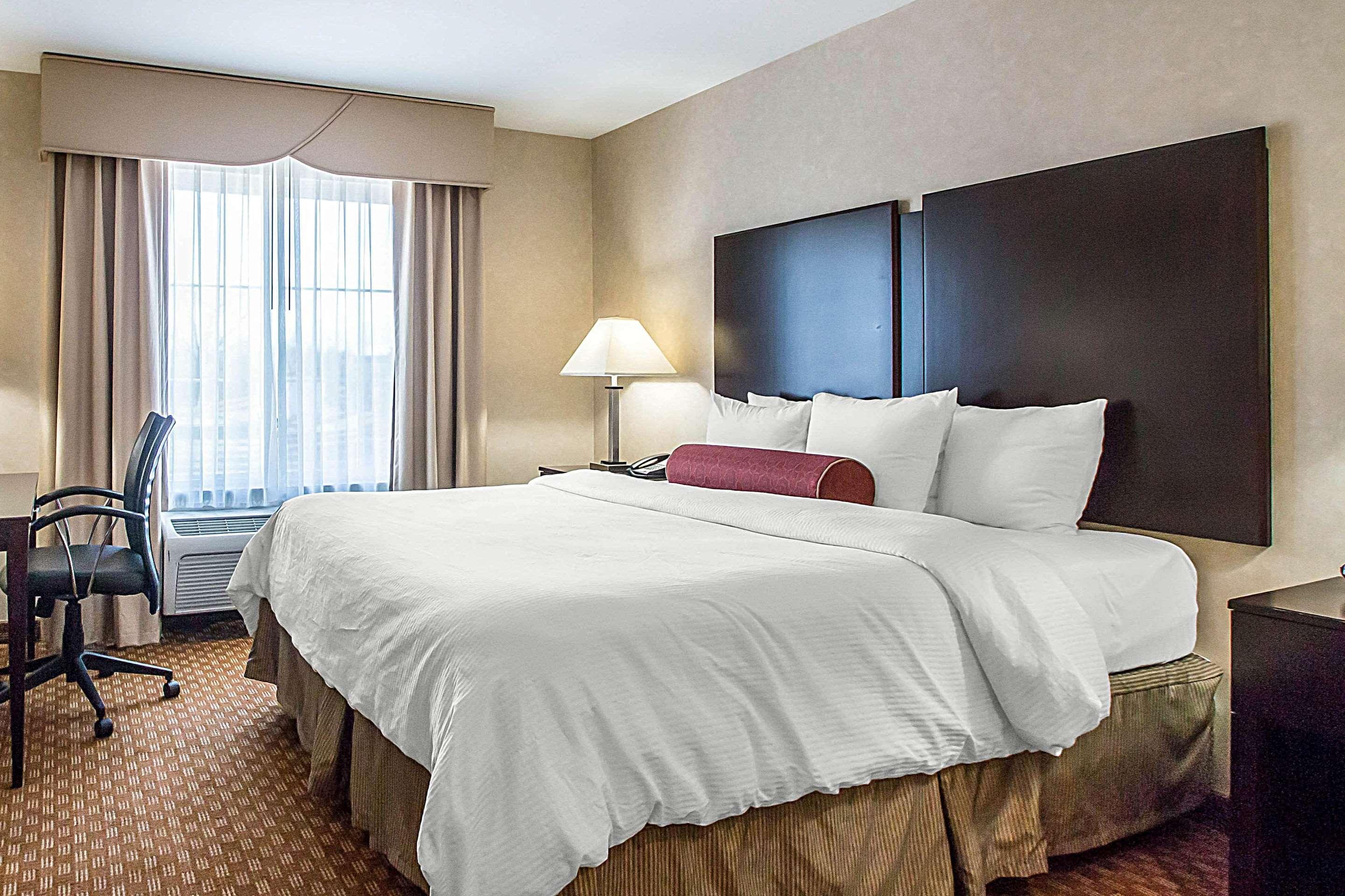 Clarion Inn Elmhurst - Oak Brook Near I-88, I-290, I-294 Extérieur photo