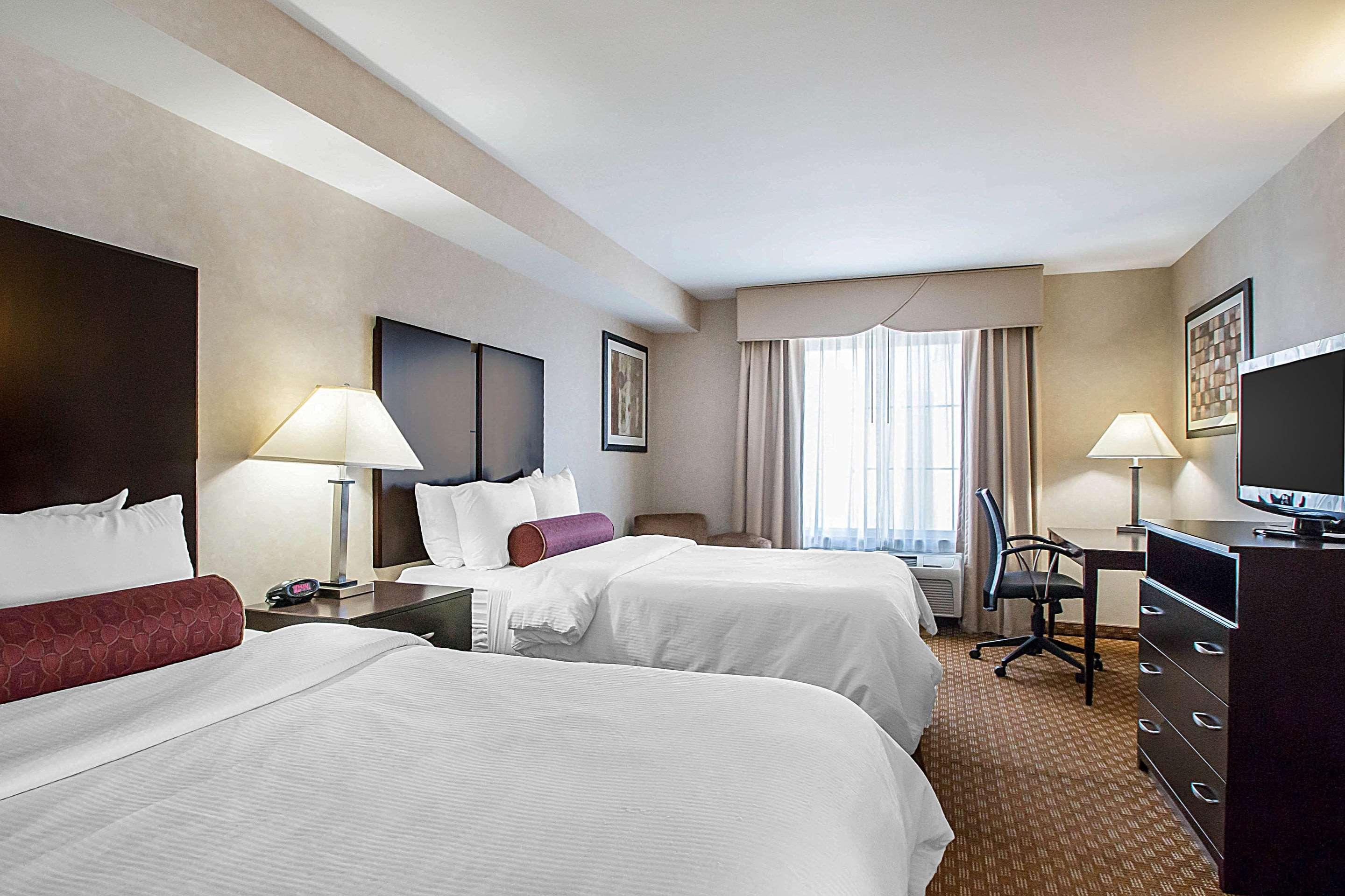 Clarion Inn Elmhurst - Oak Brook Near I-88, I-290, I-294 Extérieur photo